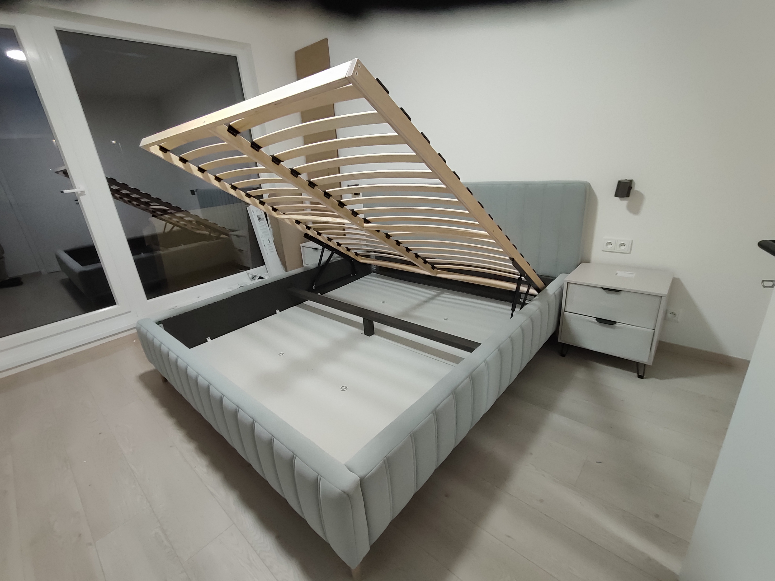 Skříňová sestava na míru — detail provedení