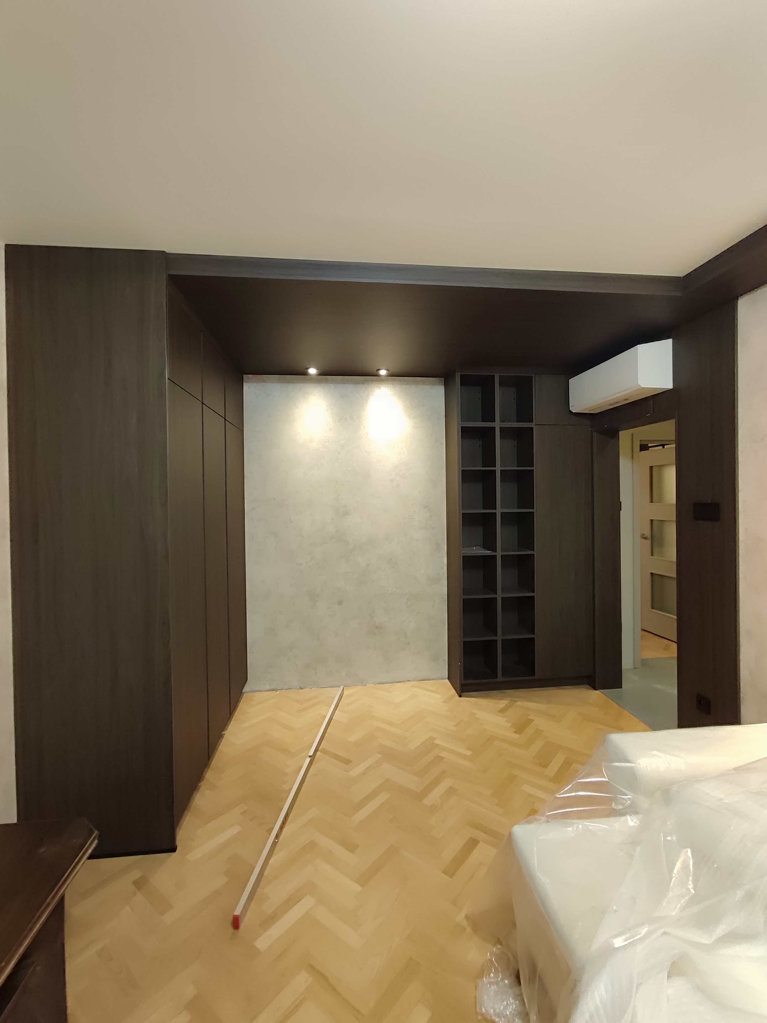 Montáž nábytku na míru — finální výsledek